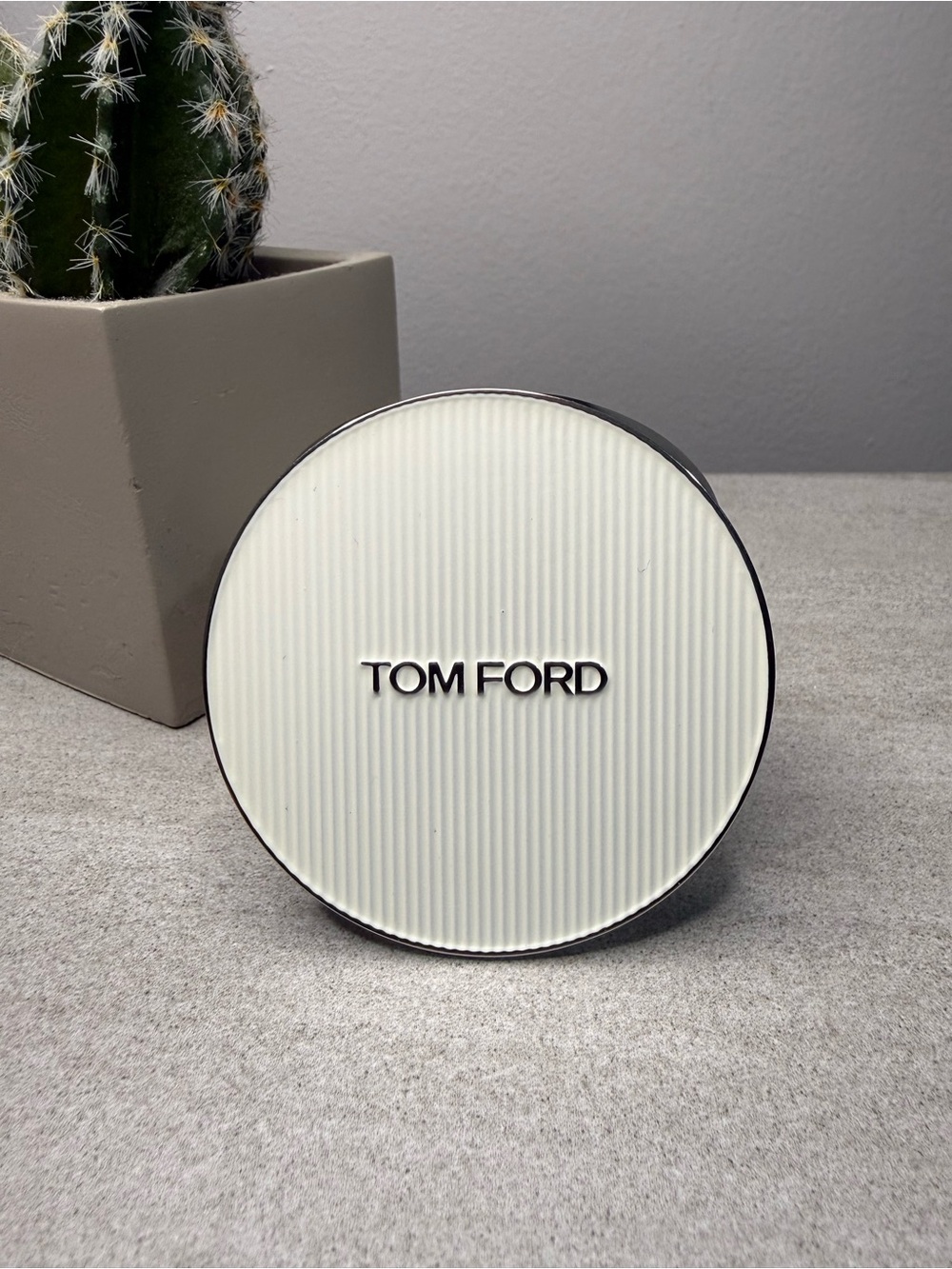 Tom Ford Round White and Silver Compact Mirror